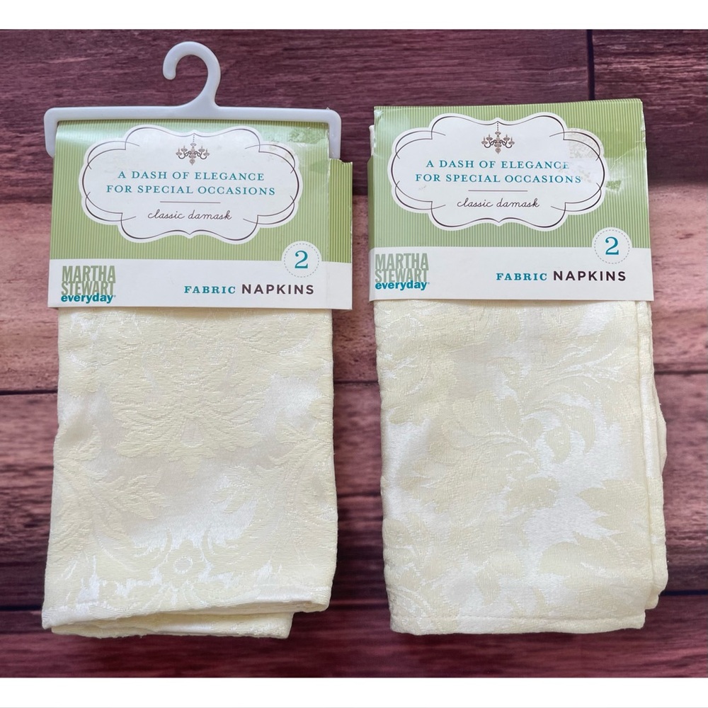 Vintage Martha Stewart Set Of Fabric Classic Damask Ivory Napkins